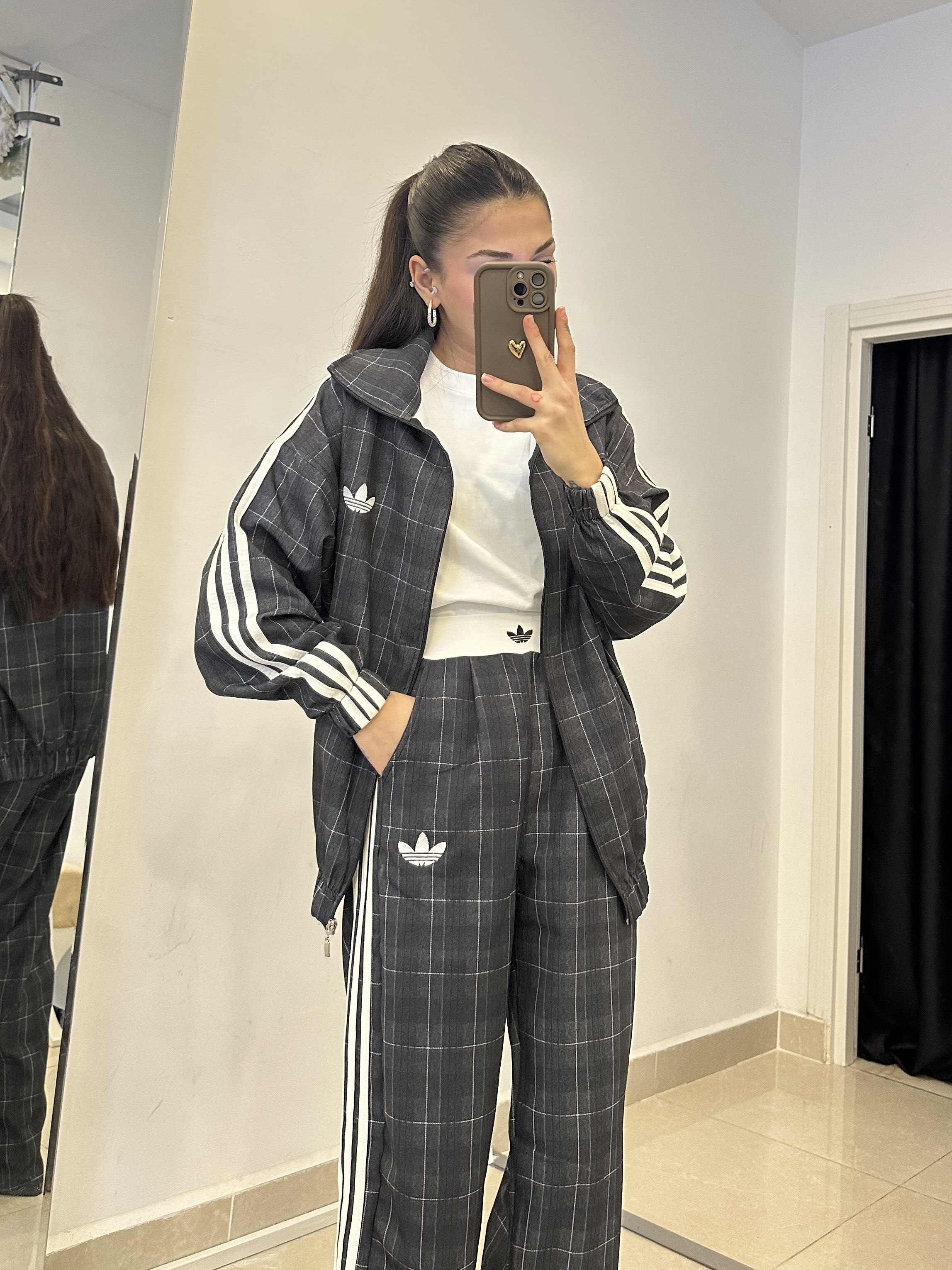 Orj. Marka Yanları Şeritli Ekoseli Antrasit Takım