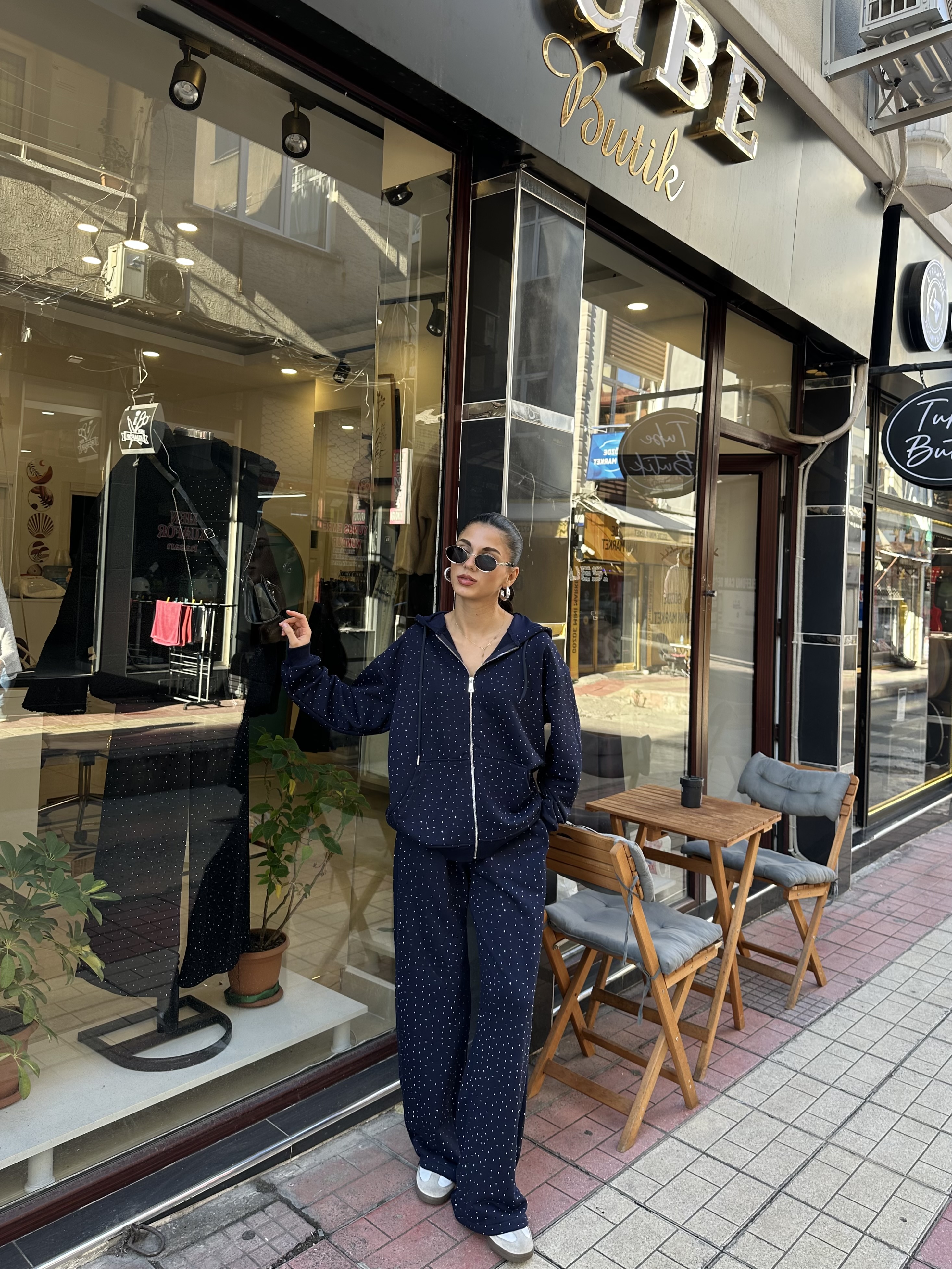 Luxe Ön Arka Taş İşlemeli Kapüşonlu Lacivert Takım