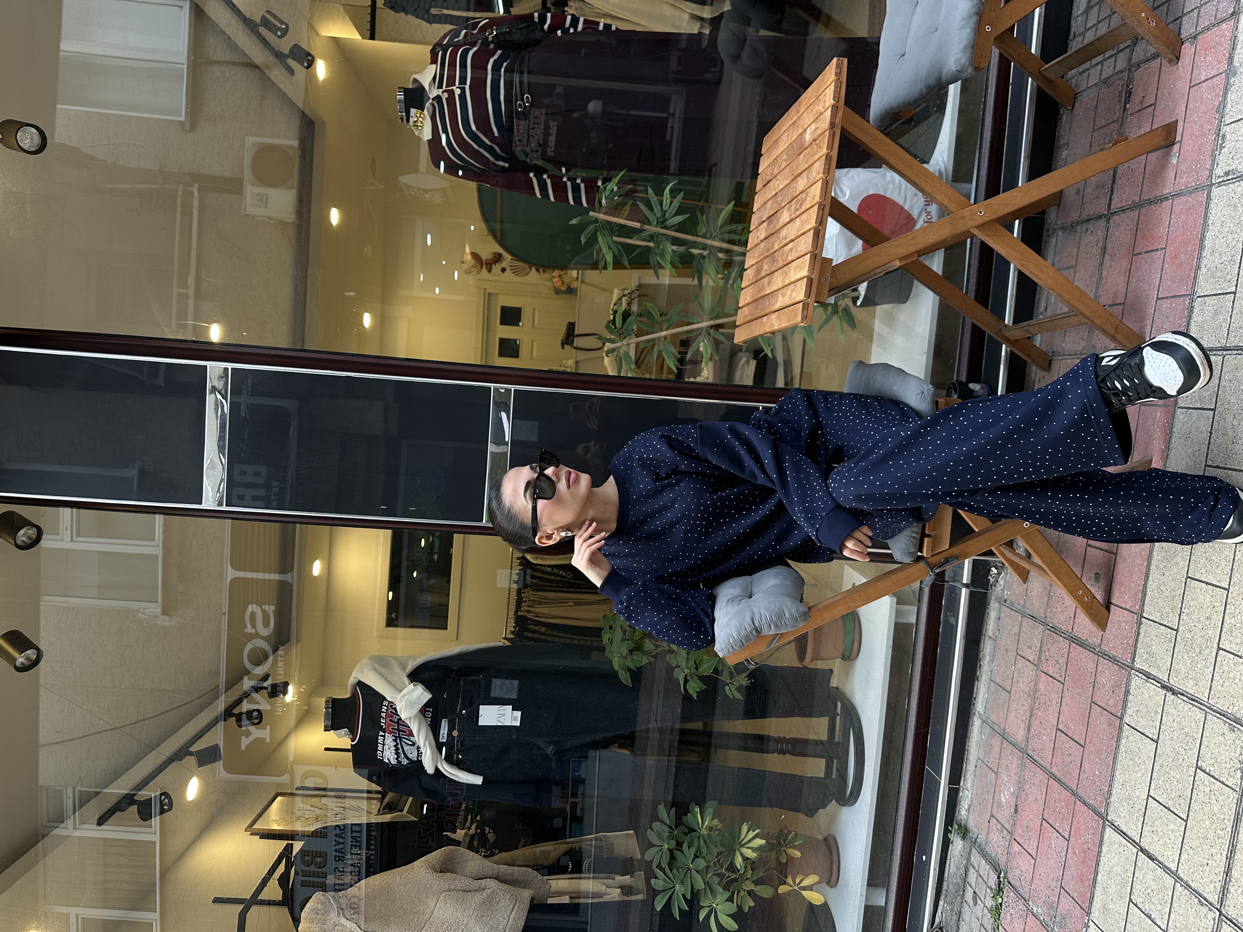 Luxe Ön Arka Taş İşlemeli Lacivert Takım