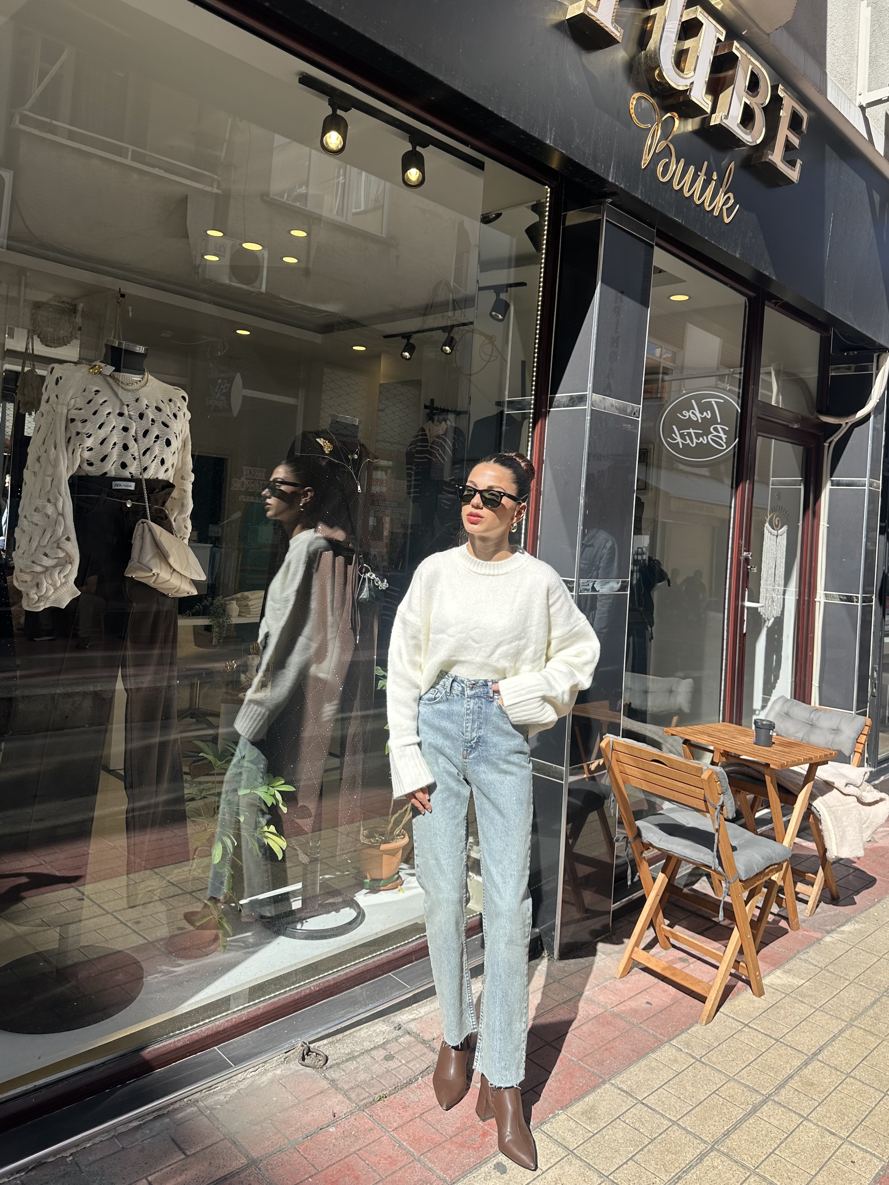 Premium Marka Model Etiketli Eskitme Mavi Mom Jean