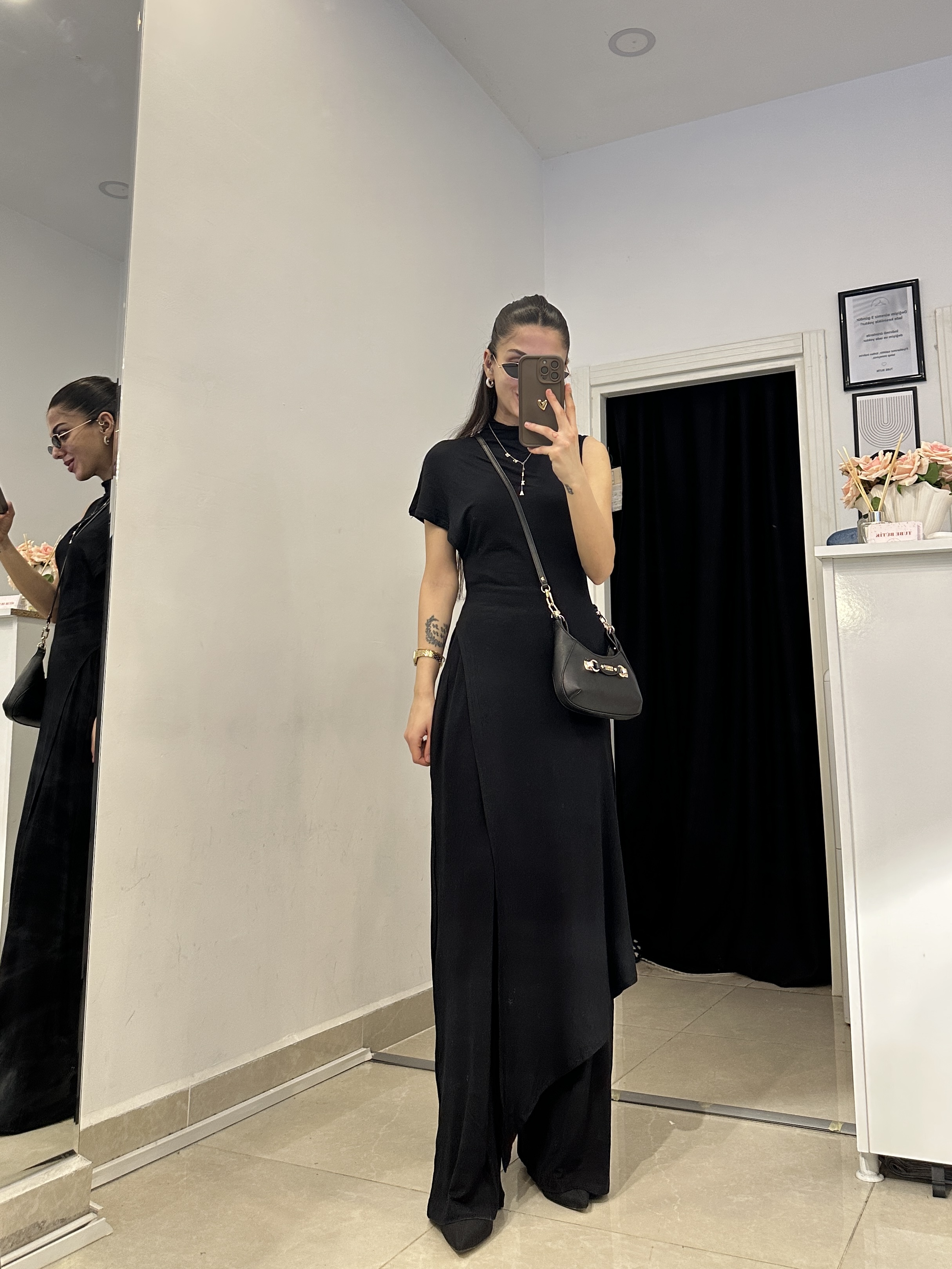 Marka Model Asimetrik Kesim Basic Bluz Pantolon Siyah Takım