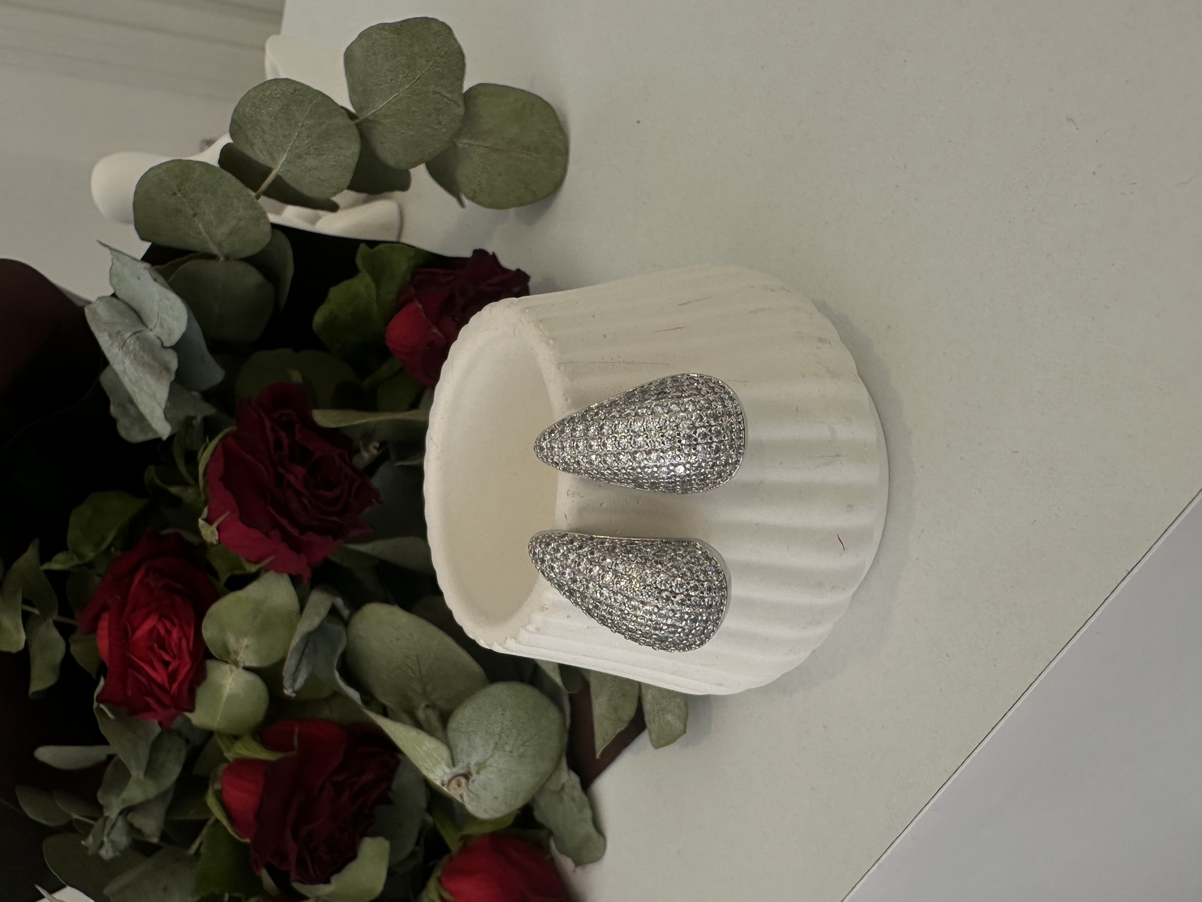 Çelik Taşlı Damla Model Silver Küpe