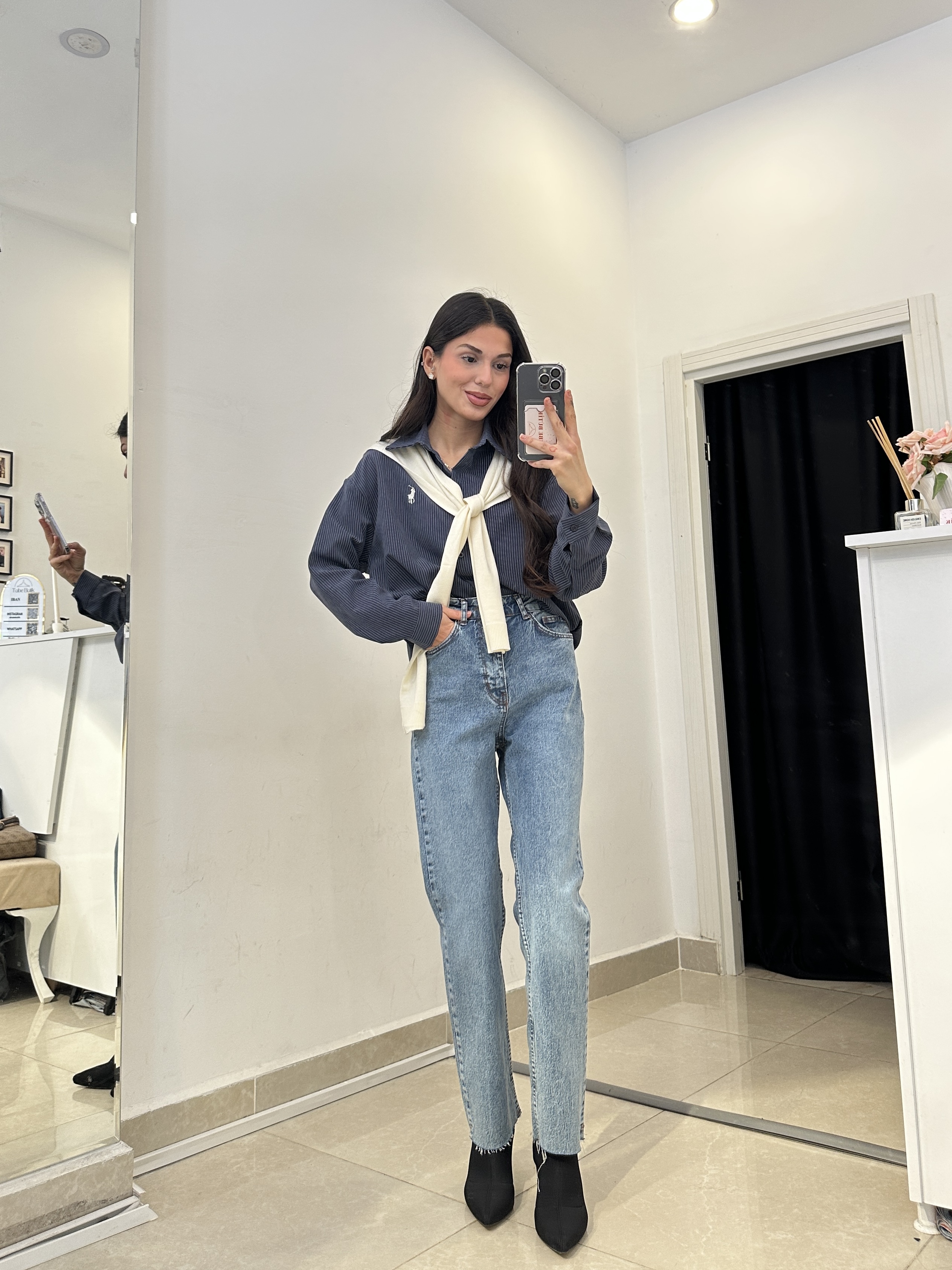Premium Marka Model Etiketli Orta Mavi Mom Jean