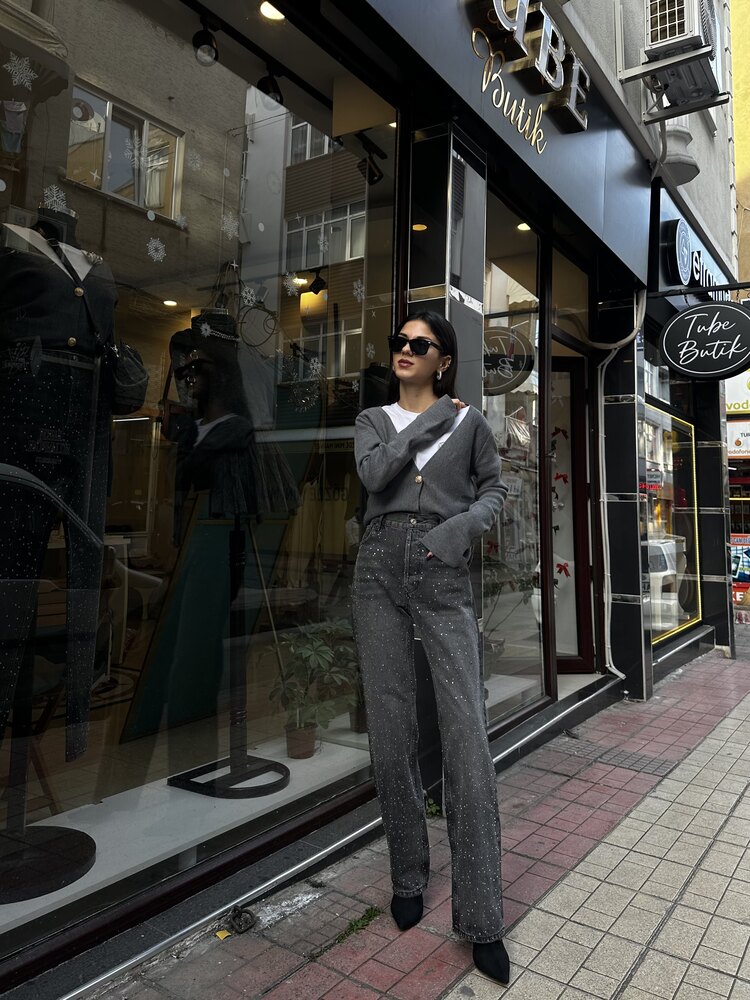 Marka Model Etiketli Premium Taşlı Straight Fit Jean