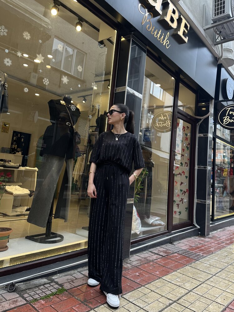 Luxe Çizgi Taş İşlemeli Modal Kumaş Siyah Takım