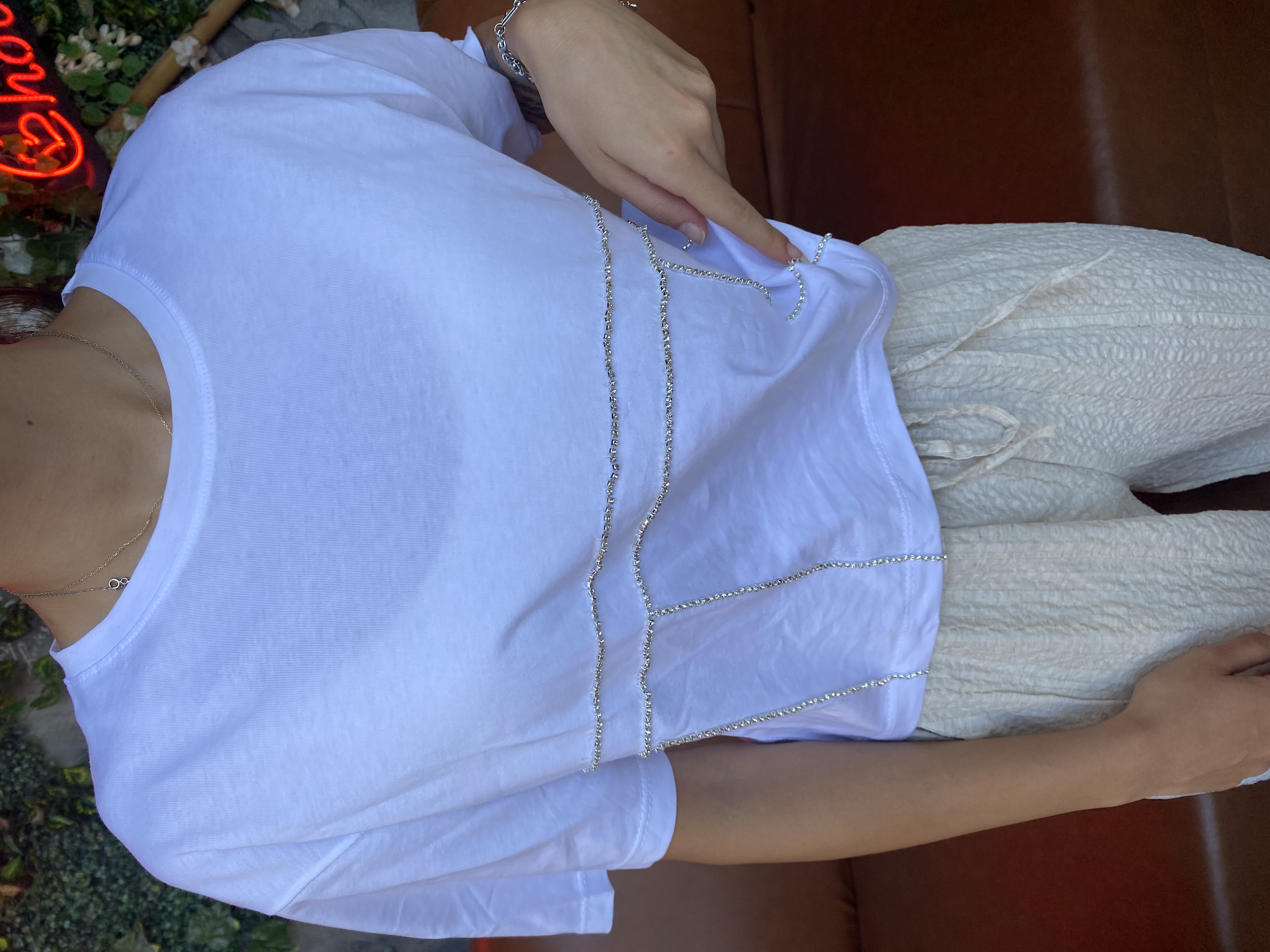 Taş İşlemeli T-shirt