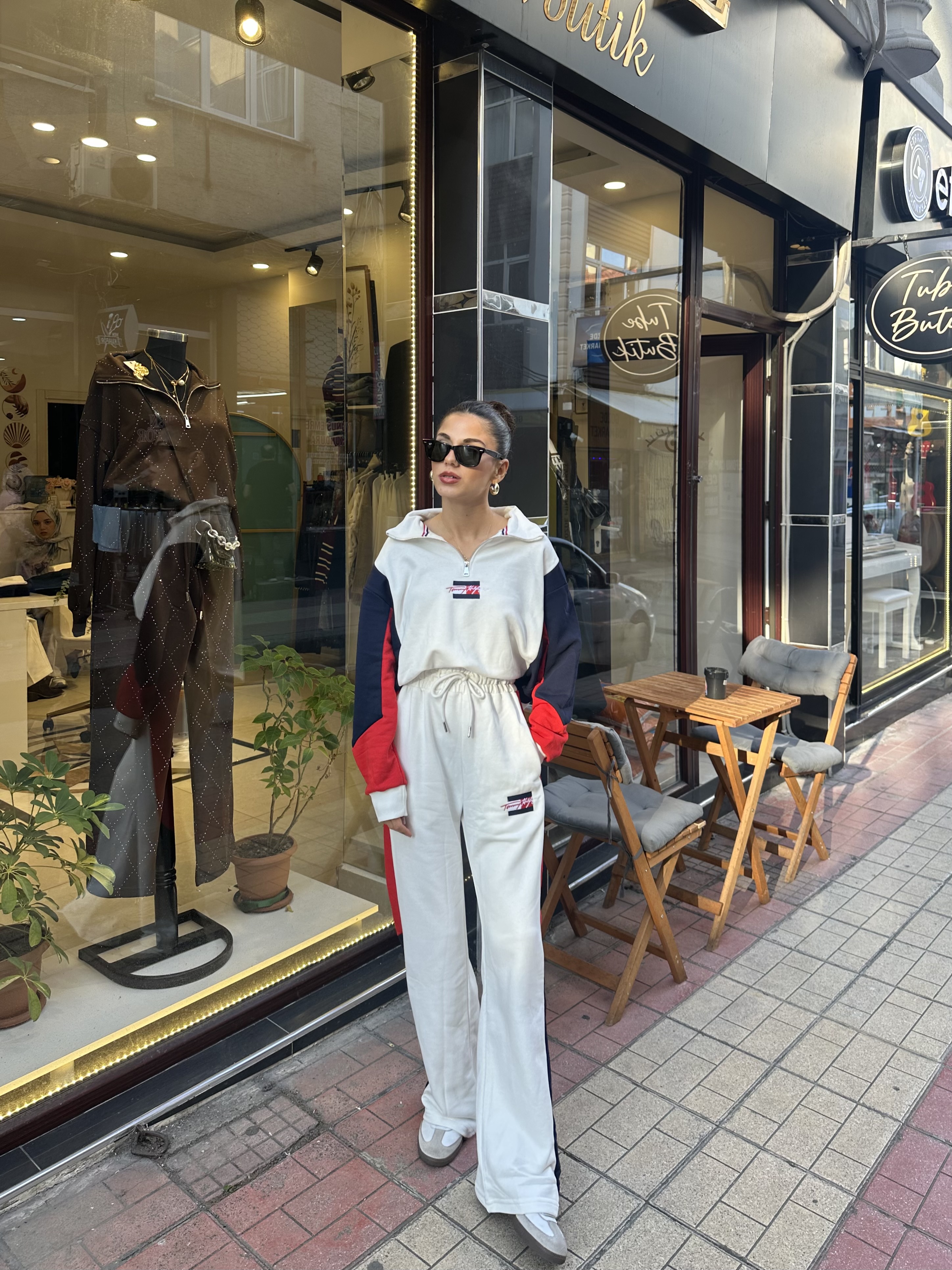  Marka Model Blok Renk Nakışlı Yazılı Takım