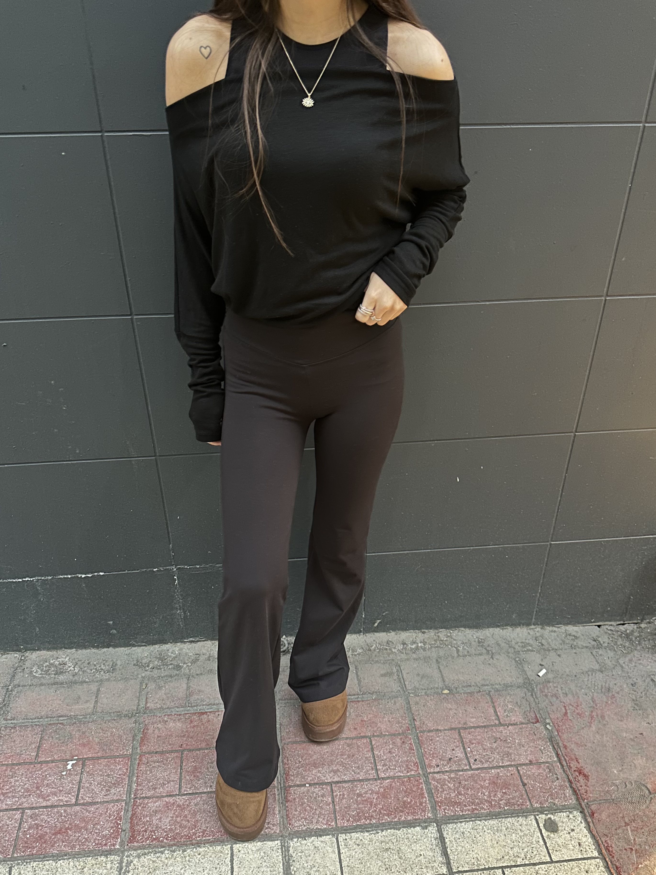 Oysh Kart Etiketli Yüksek Bel İspanyol Paça Siyah Tayt