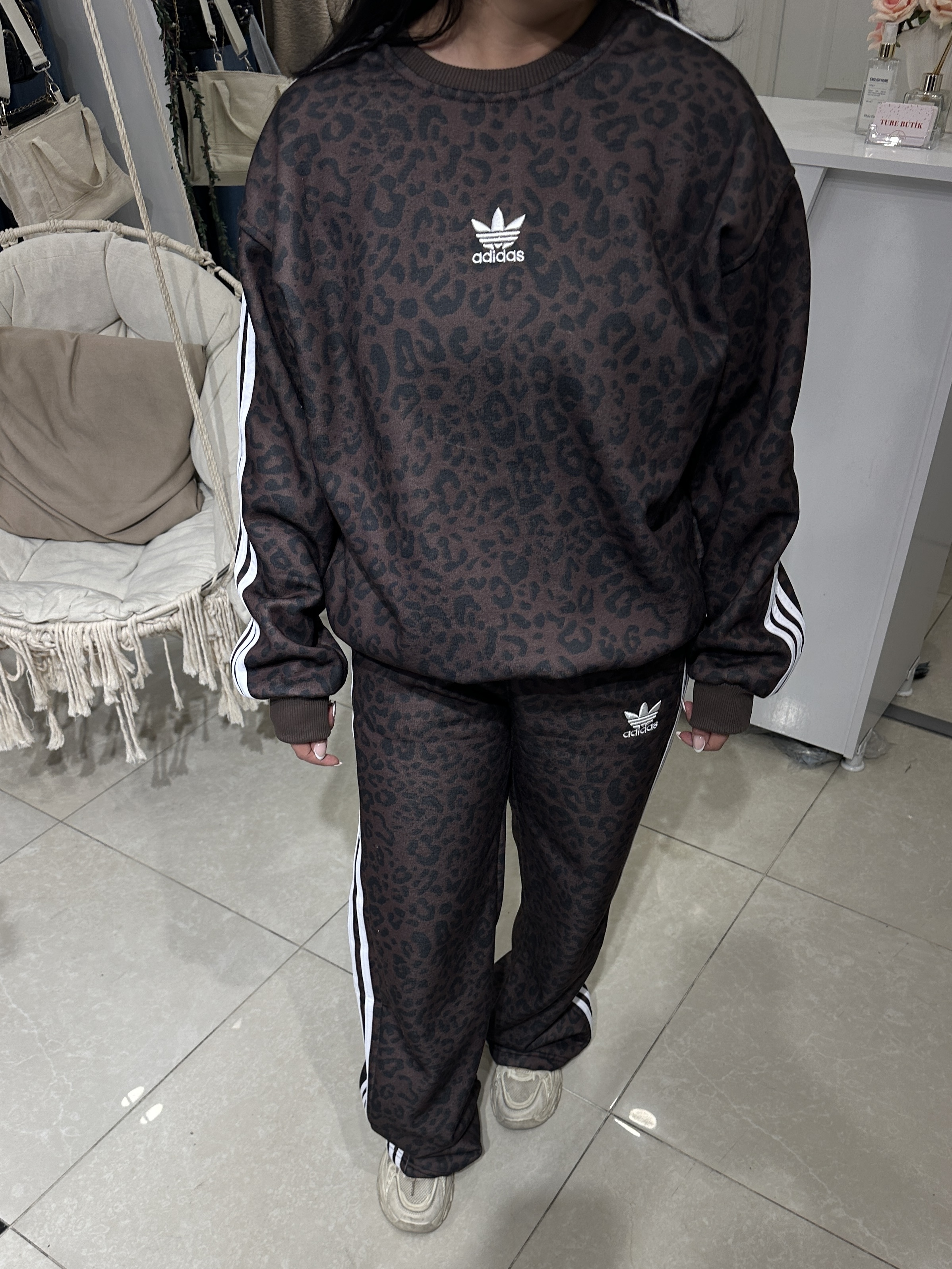 Orj. Marka Yanları Şeritli Leoparlı Takım