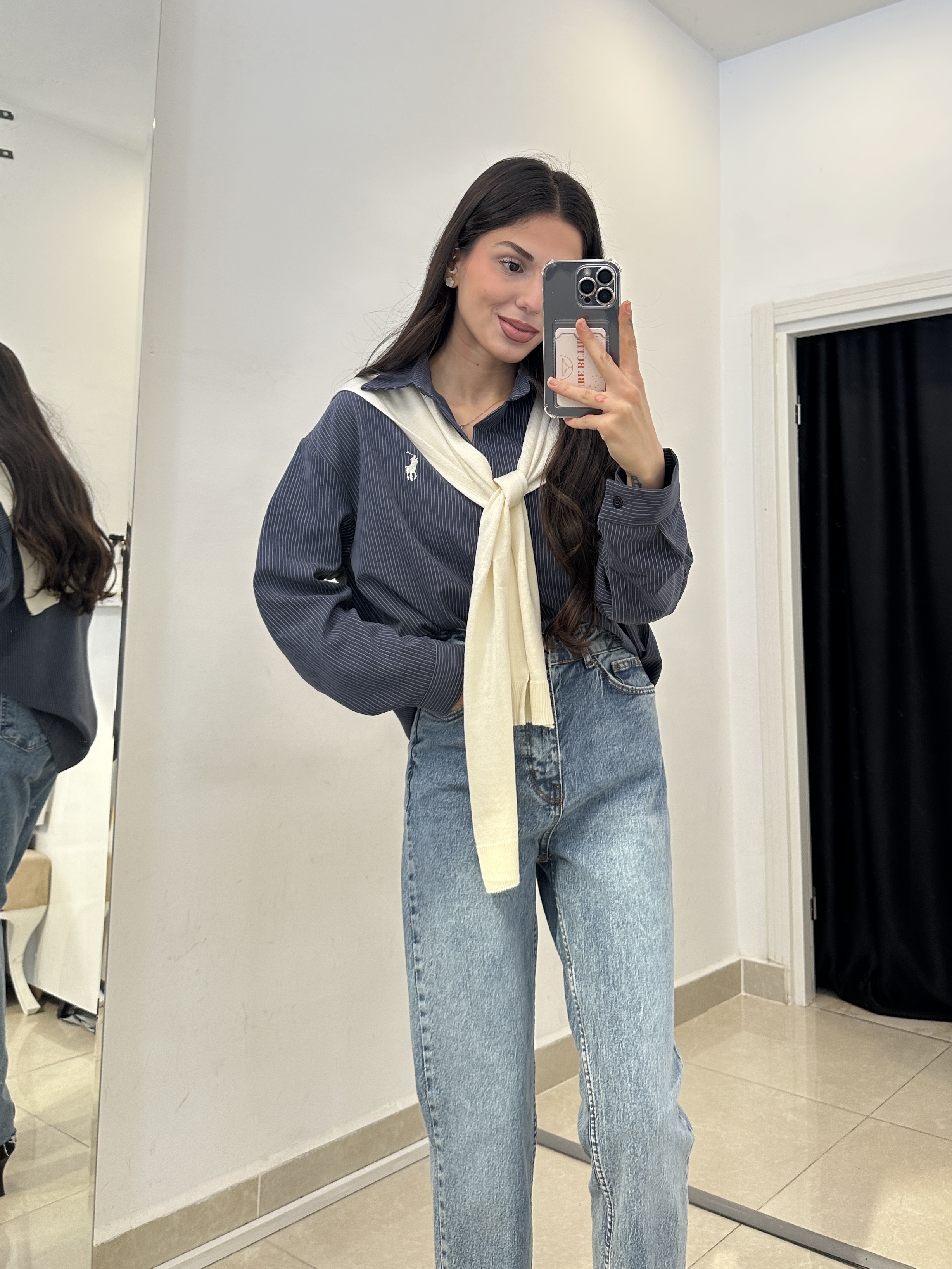 Marka Model Kendinden Atkılı Oversize Mavi Gömlek 